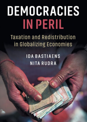 Libro Democracies in Peril <span> Ida Bastiaens/Nita Rudra </span> - KusiBooks